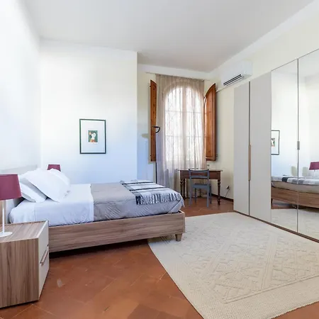 Guesthost - With Private Garden! Apartamento *